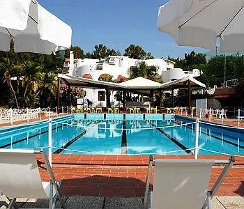 La Azzurra Hotel *